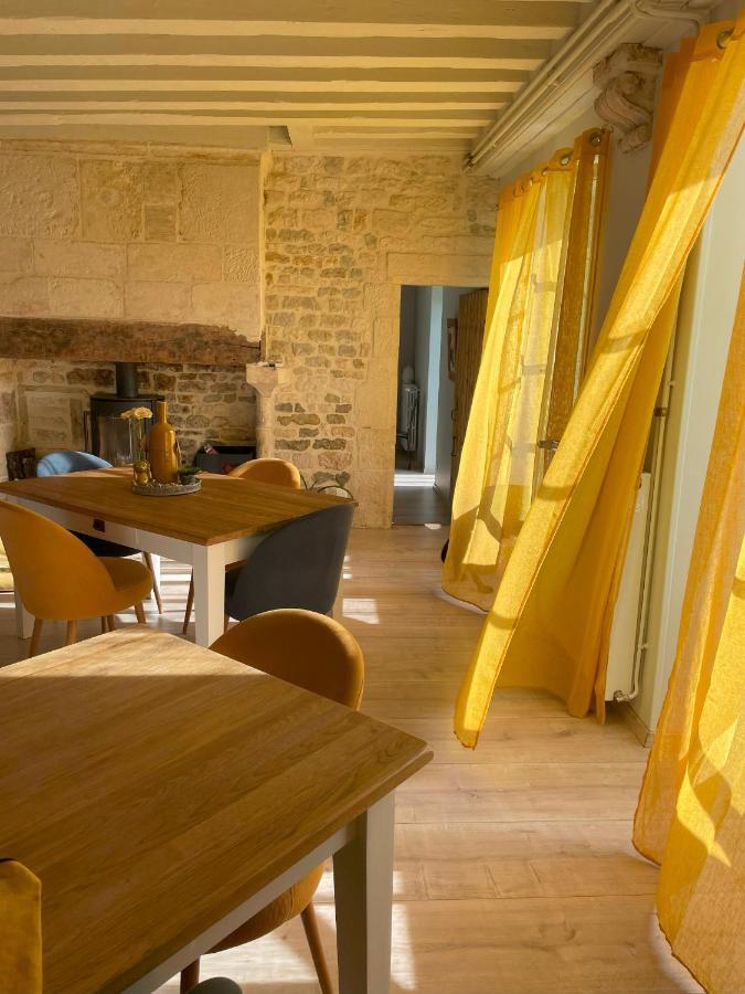 Logis De Pierre Levee Bed and Breakfast Bessines Eksteriør billede